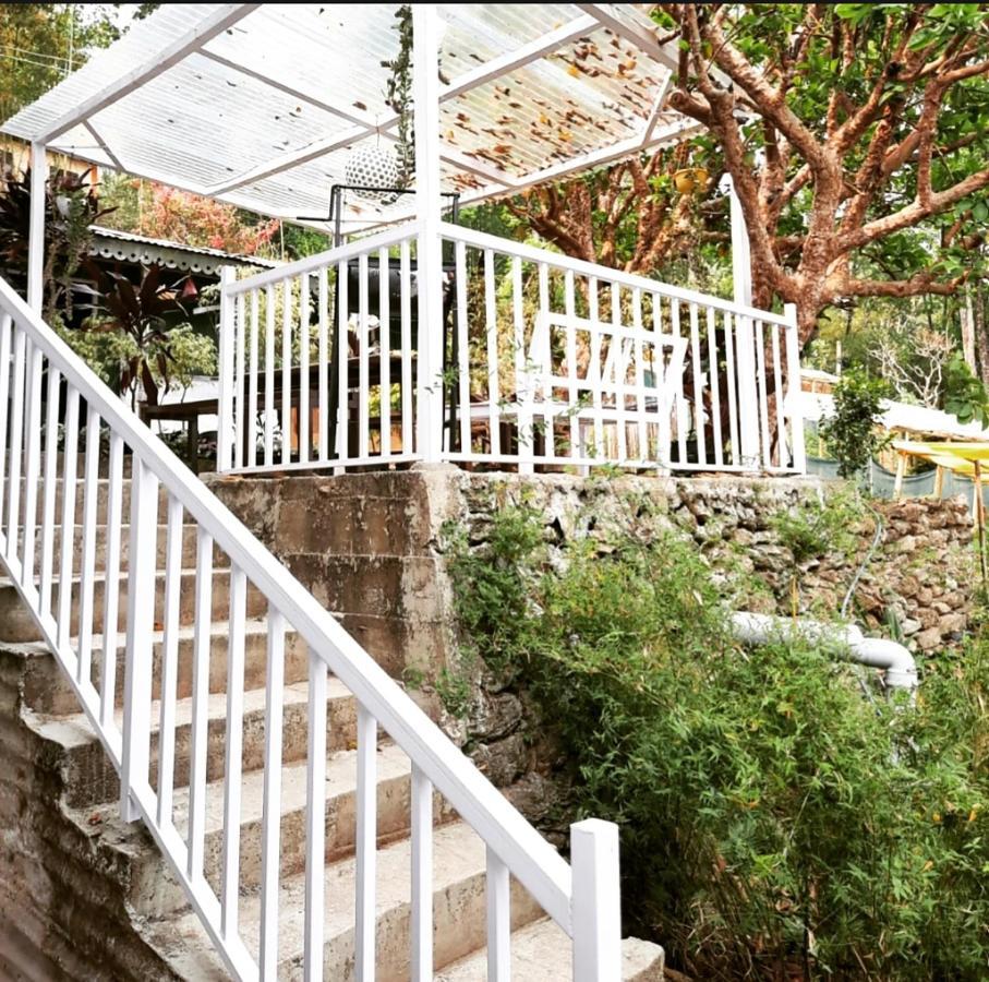 Aaravi Garden Homestay Kalimpong Exterior photo